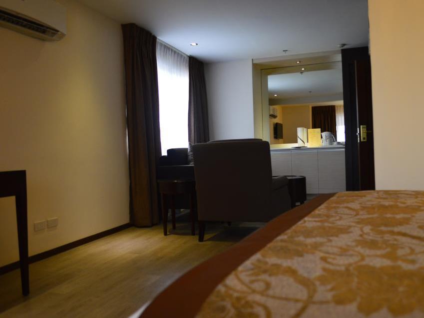 Sir William'S Hotel Quezon City Bagian luar foto