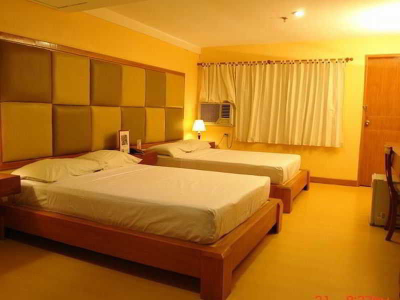 Sir William'S Hotel Quezon City Bagian luar foto